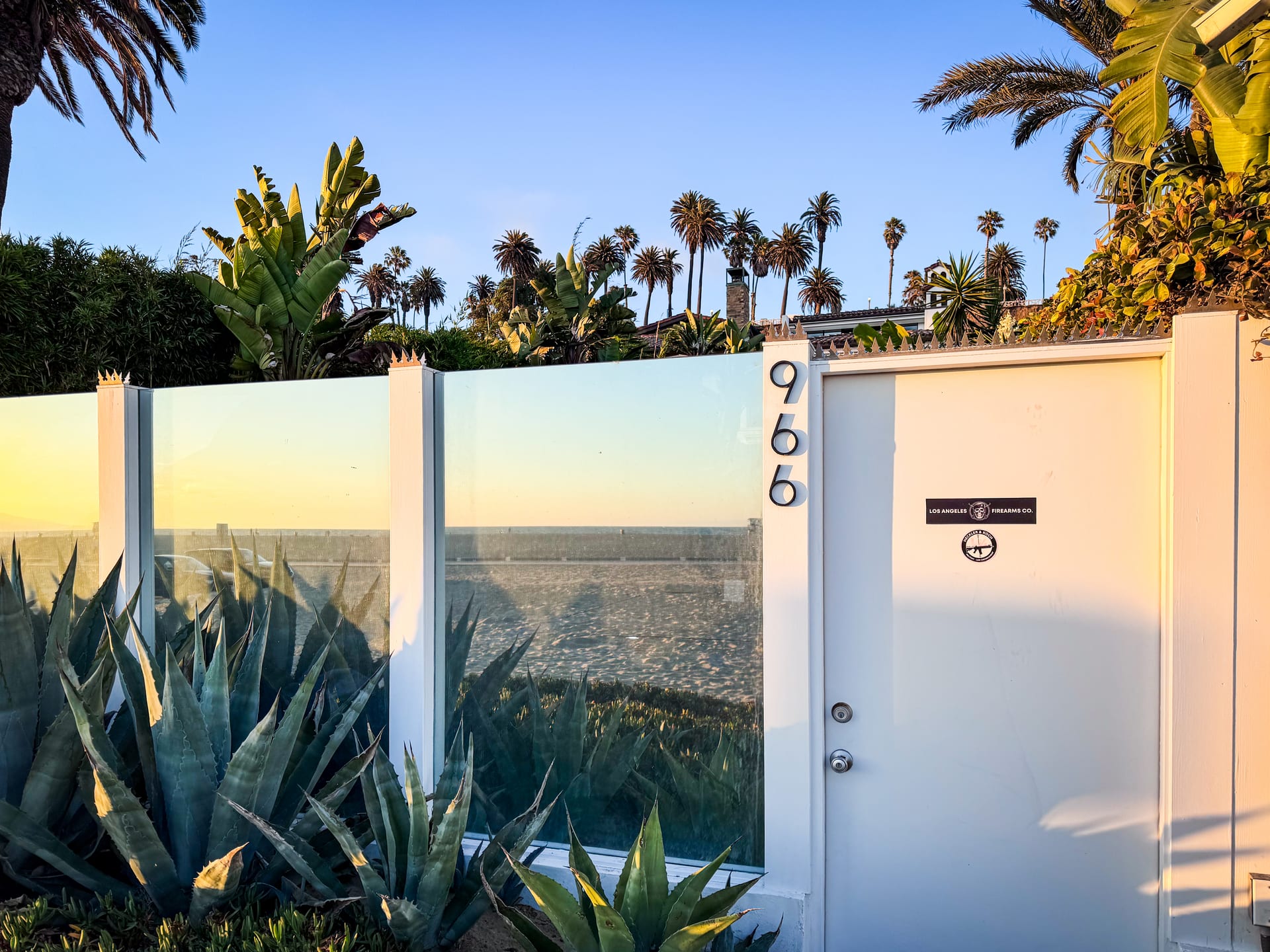 Beachfront Frosted-Glass Privacy Gate | Coastal Los Angeles