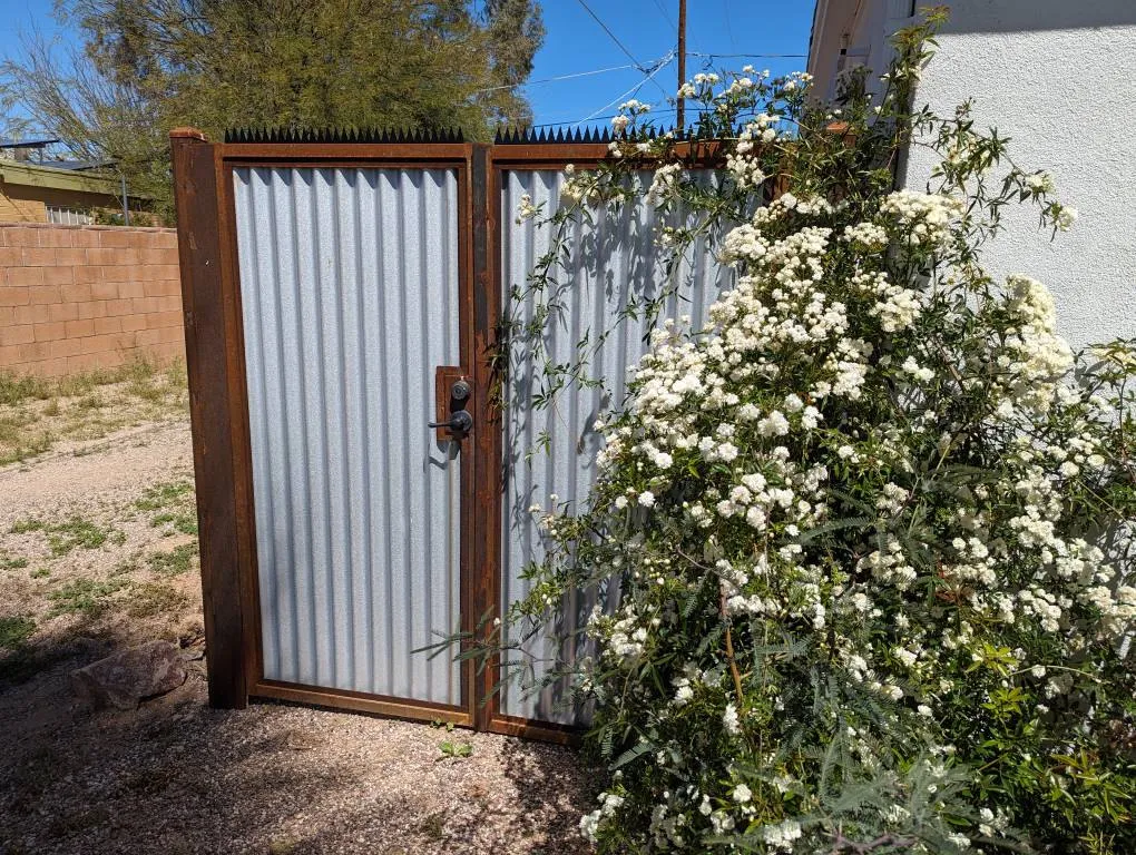 Corrugated Metal Side Gate | Arizona
