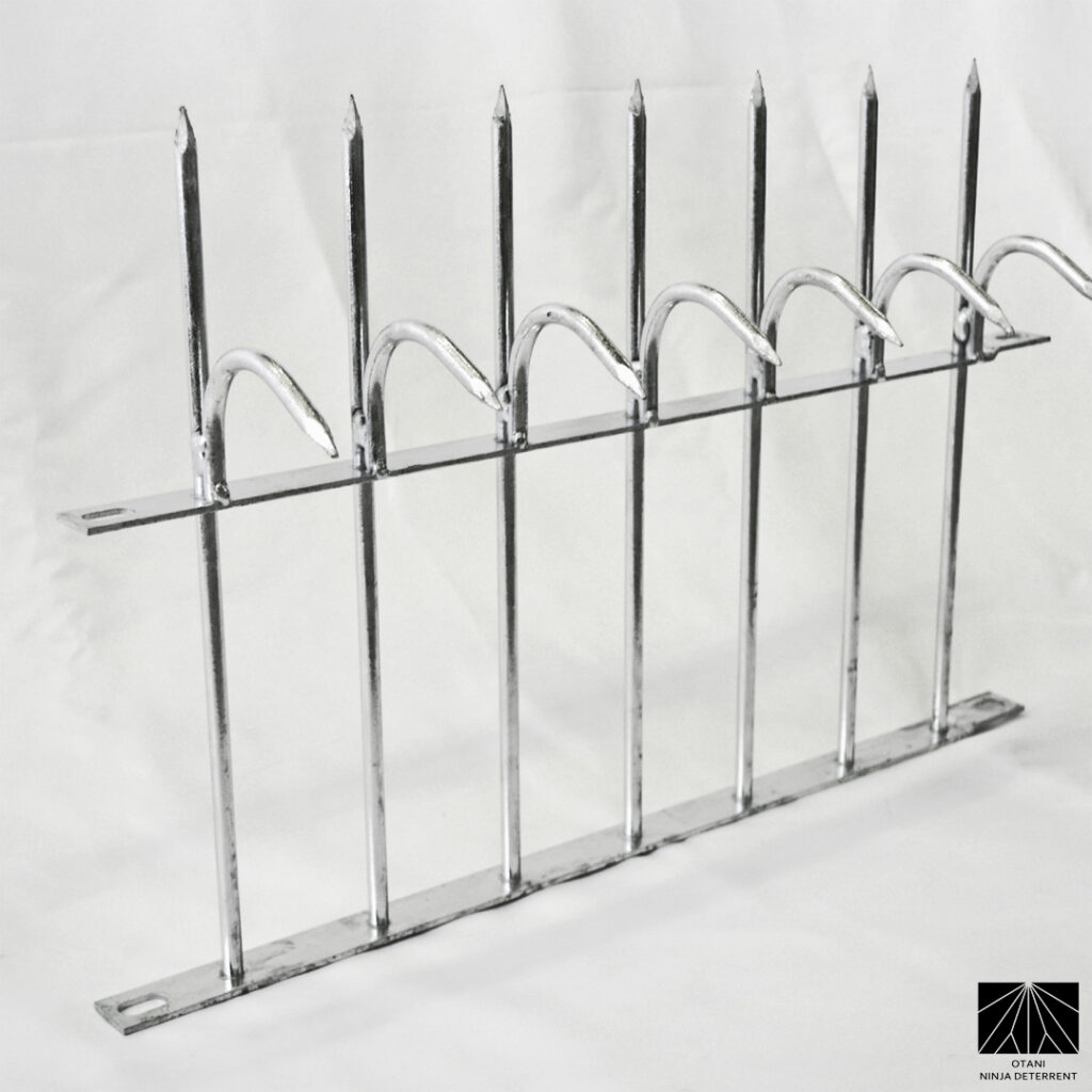 Classic Middle シルバー スチール シングルブレード – 高さ340mm (13.39インチ) × 長さ530mm (20.87インチ)