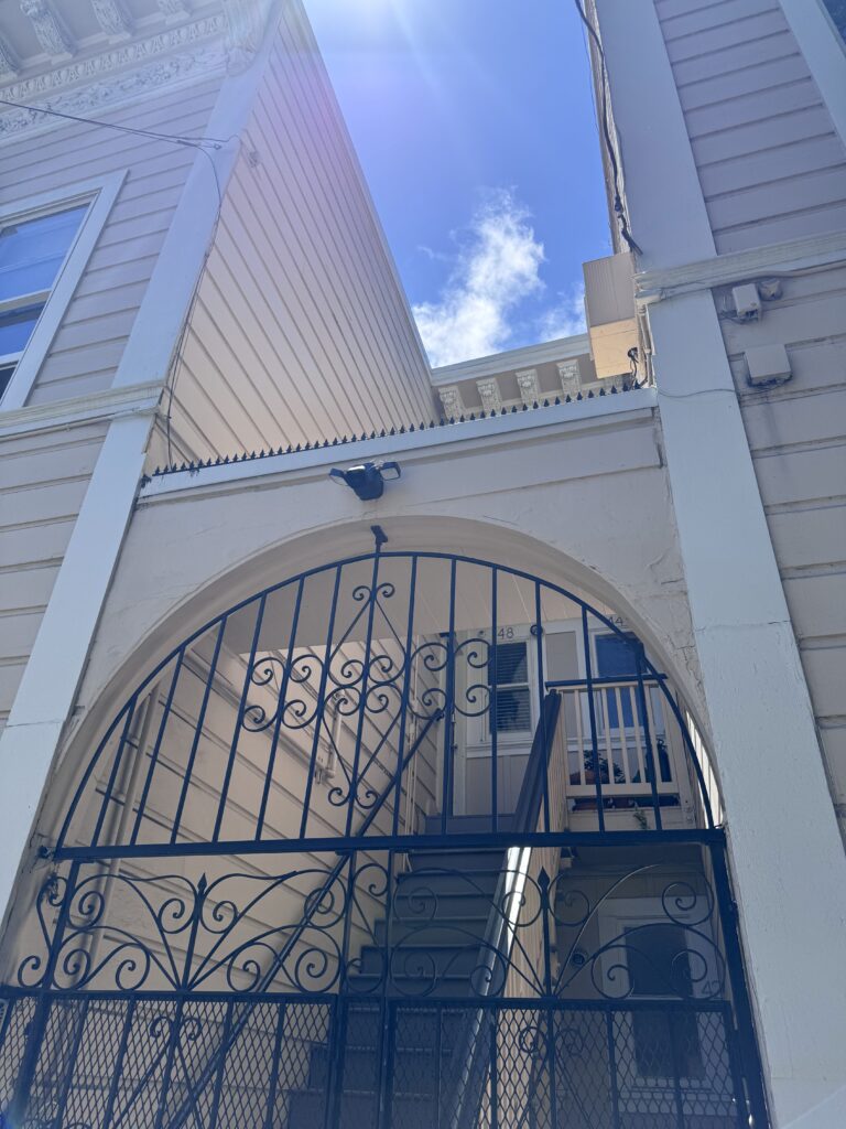 aprtment gate with iron gate